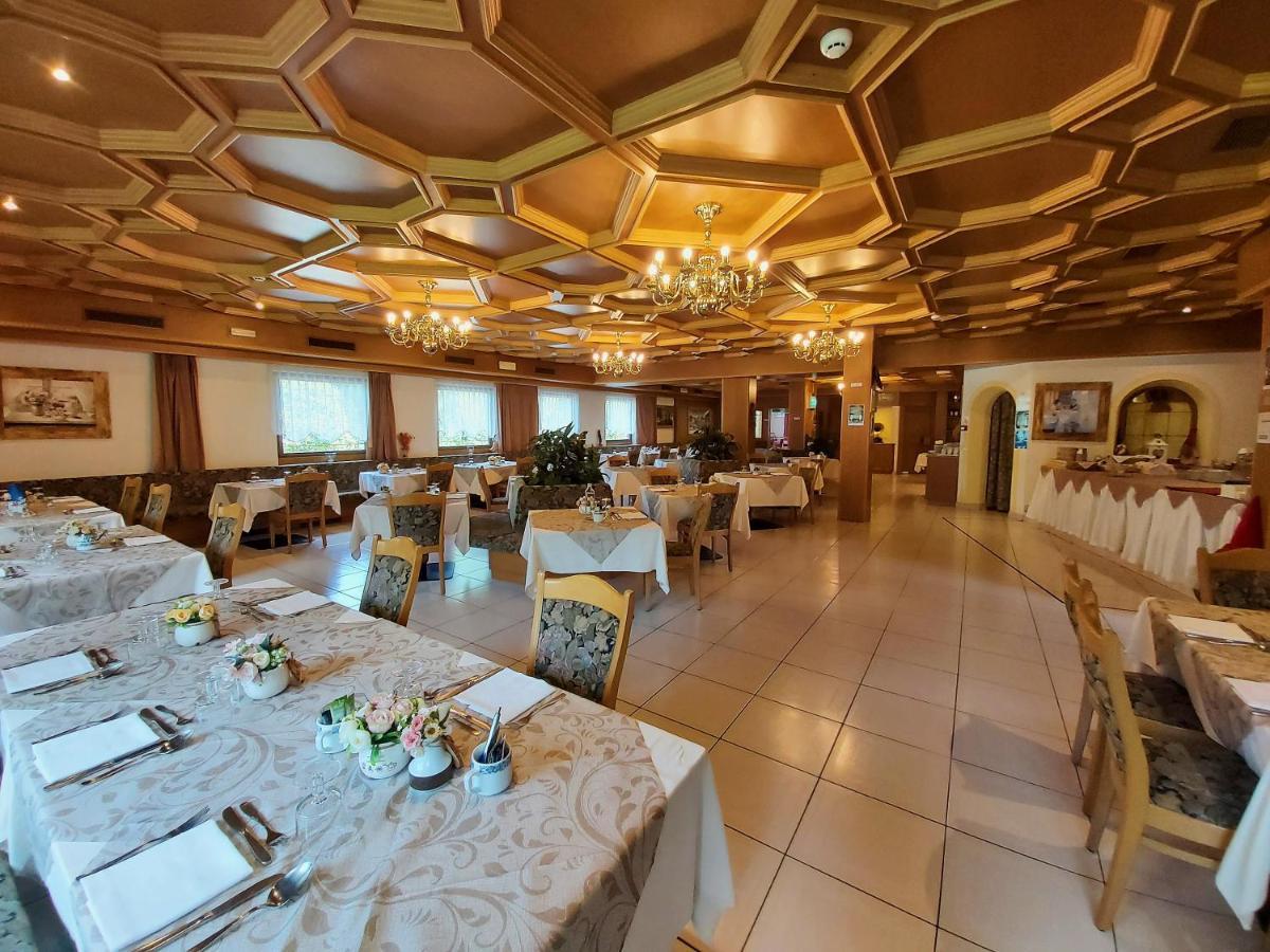 Albergo Scoiattolo Falcade Extérieur photo